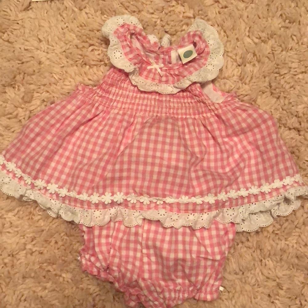 Two-piece set